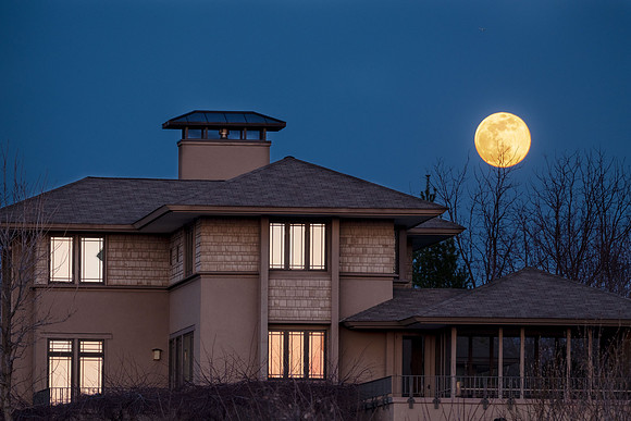 Supermoon, Saint Paul, MN (2020)